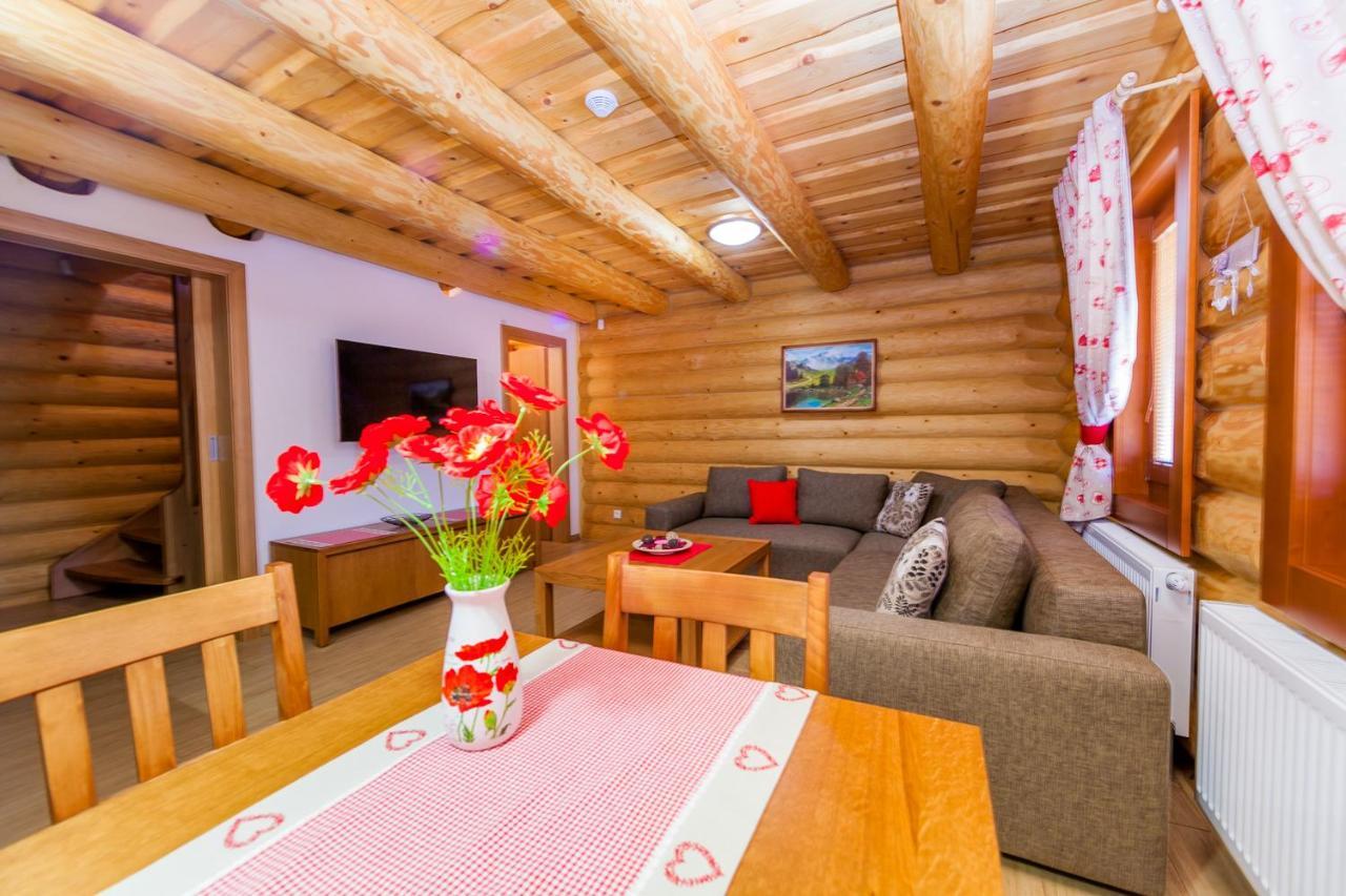 Relax Apartmany Oscadnica Exteriör bild